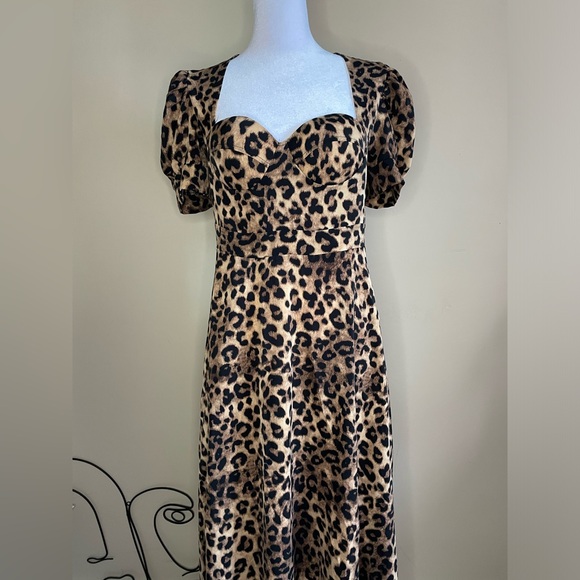 Leopard print women’s casual dress - Picture 2 of 9